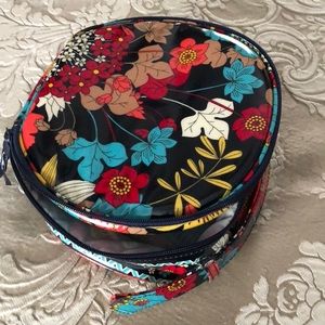 Vera Bradley travel case